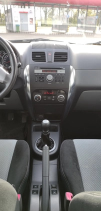Suzuki SX4 cena 27000 przebieg: 184000, rok produkcji 2010 z Września małe 121